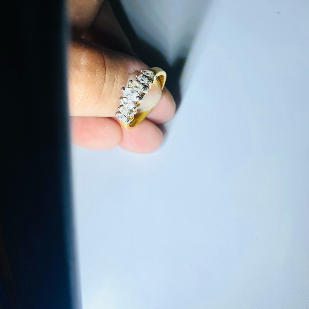 Ring - Picture 4 of 6